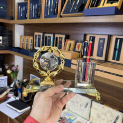 Alternative view of Ống đựng bút kèm đế pha lê K9 để bàn cao cấp LBWG002