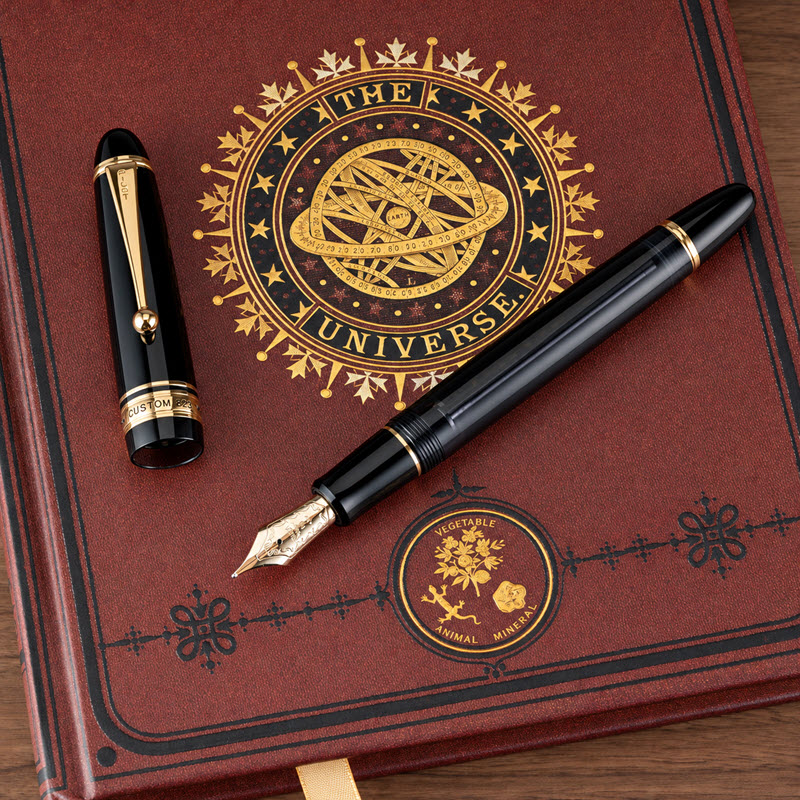 Bút máy Pilot Custom 823 cao cấp màu đen ngòi vàng khối 14k - Ảnh 5